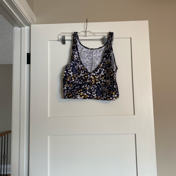 Power pivot tank top - Picture 5 of 8